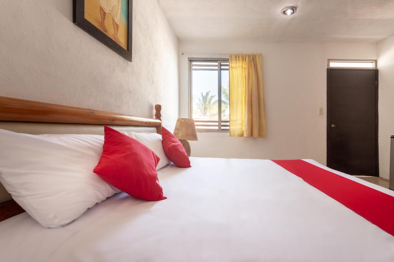 Pelican Inn At Las Dunas Chelem Extérieur photo